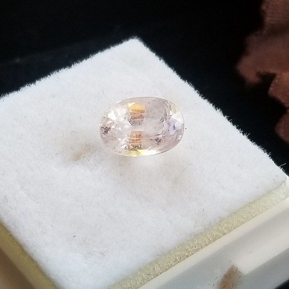 Natural unheated 1.45ct pale pastel pink sapphire from Madagascar - Picture 9 of 16